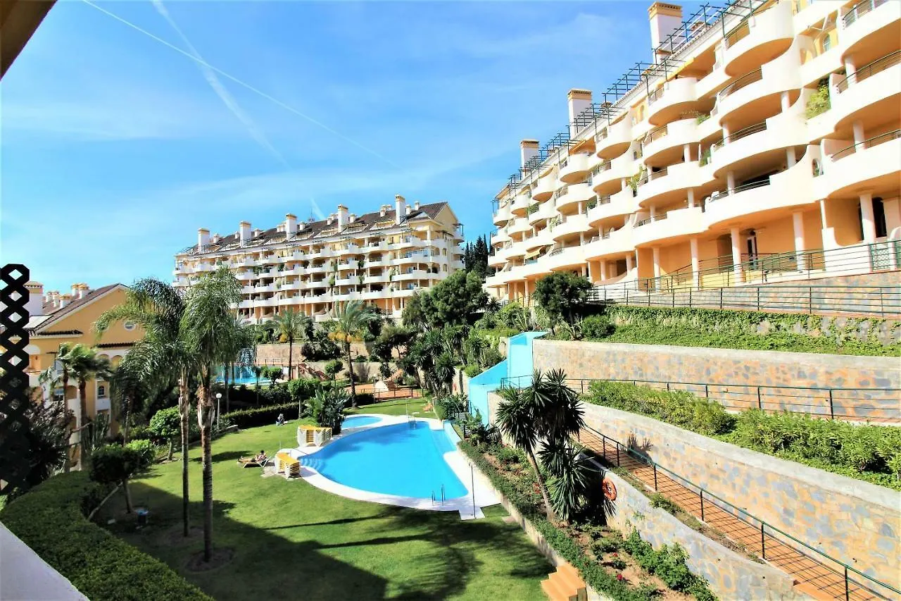 Senorio De Aloha Apartment Marbella